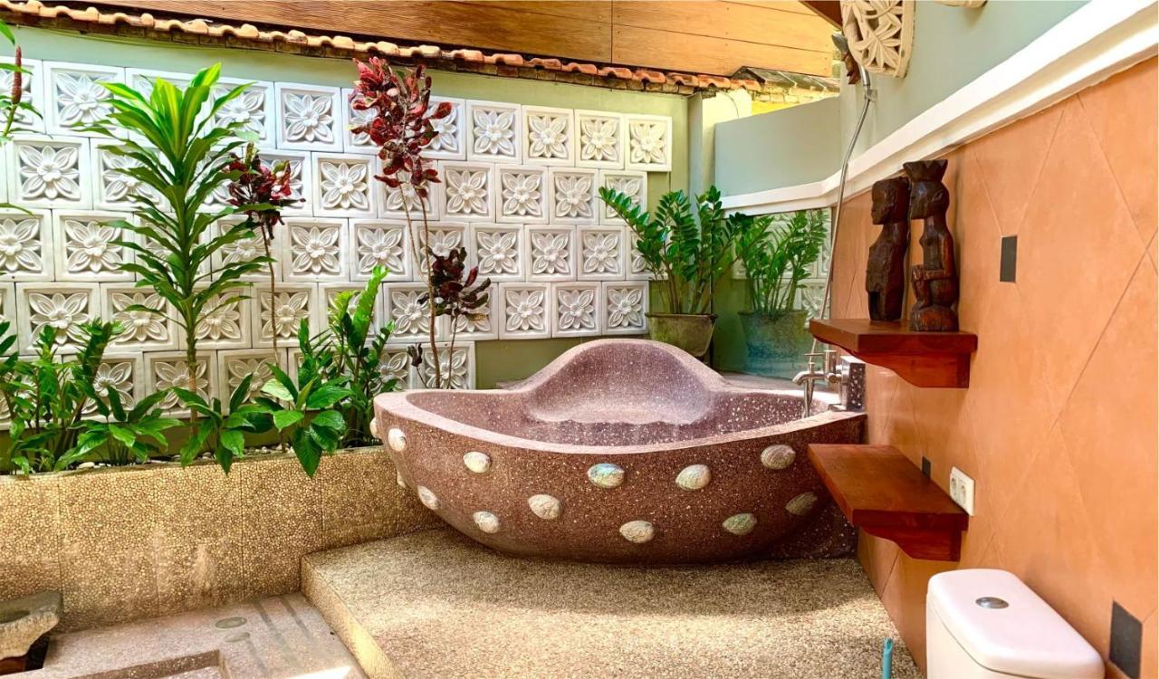 Villa Naga Maya Legian Eksteriør billede
