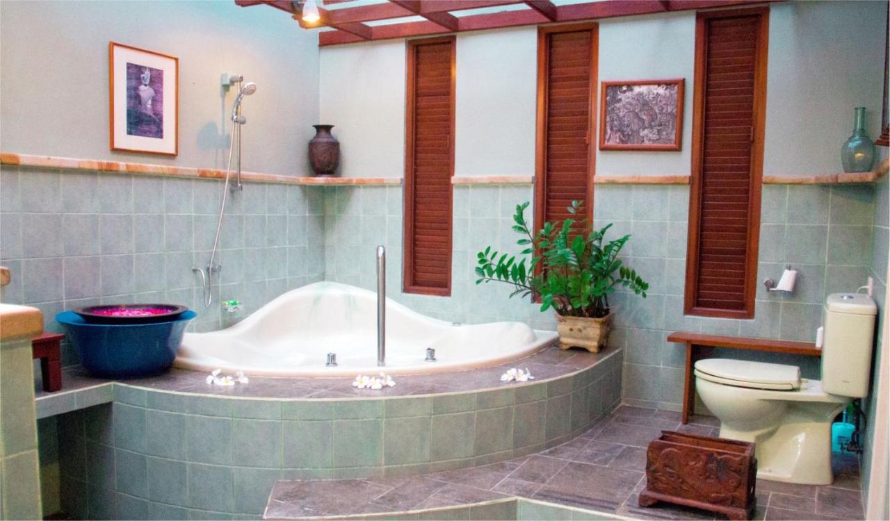 Villa Naga Maya Legian Eksteriør billede