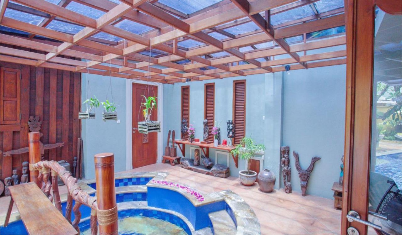 Villa Naga Maya Legian Eksteriør billede